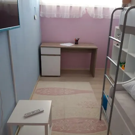 Mia Daire Šibenik
