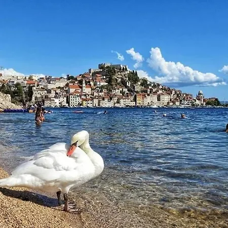 Mia Daire Šibenik